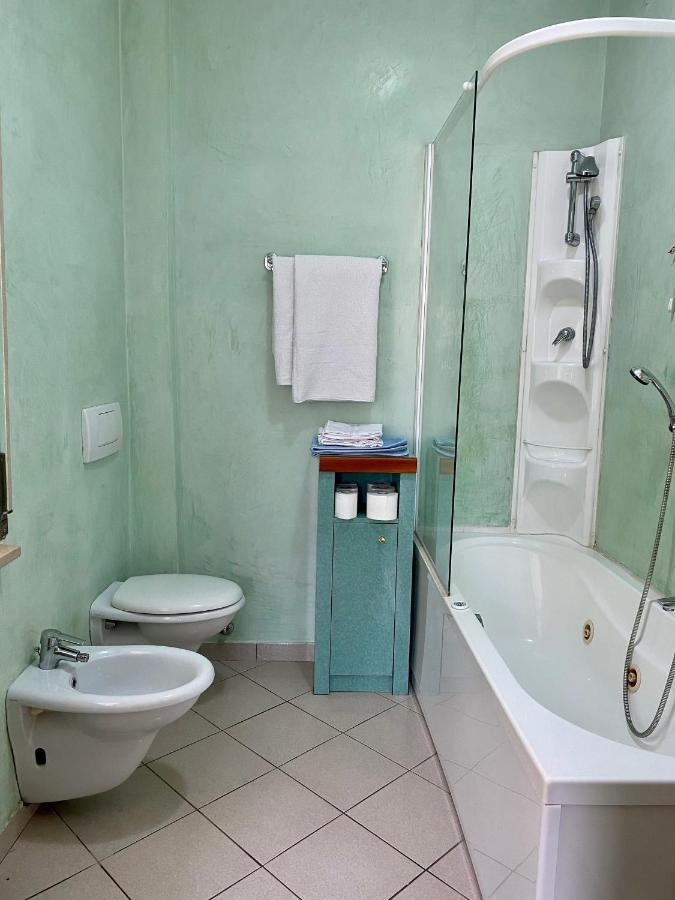 Apartmán Terrazza Zaccagni Parma Exteriér fotografie